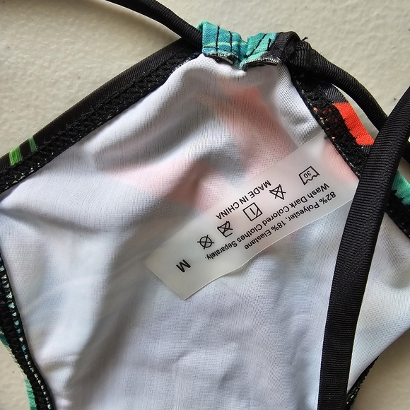 Strappy tropical swim suit size M - Picture 4 of 5